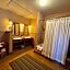 Roycroft Inn