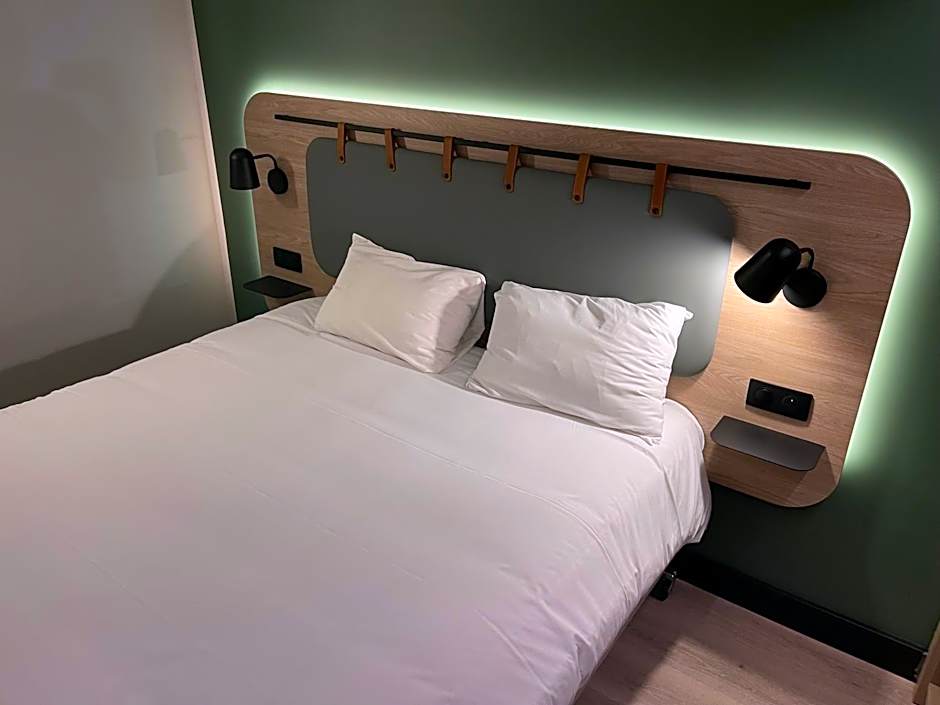 Campanile NATURE - Clermont-Ferrand Nord Riom