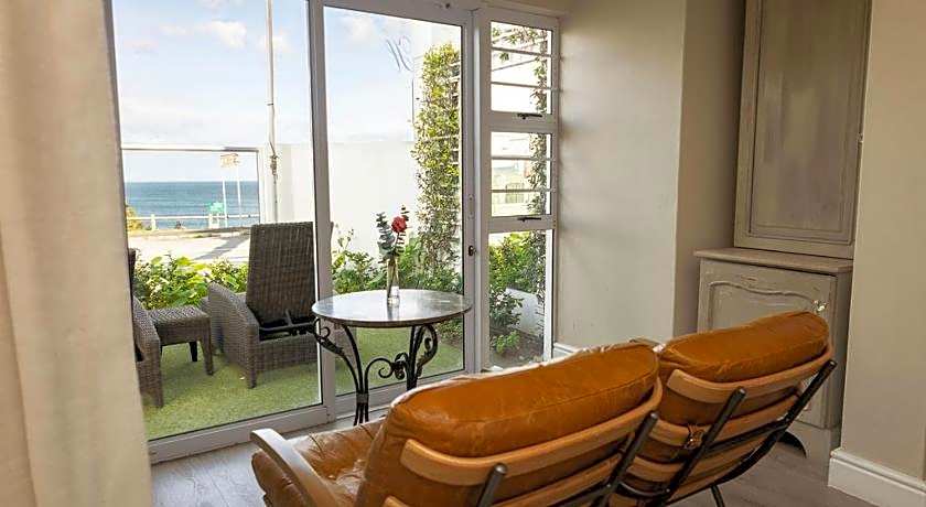 Hermanus Guest House