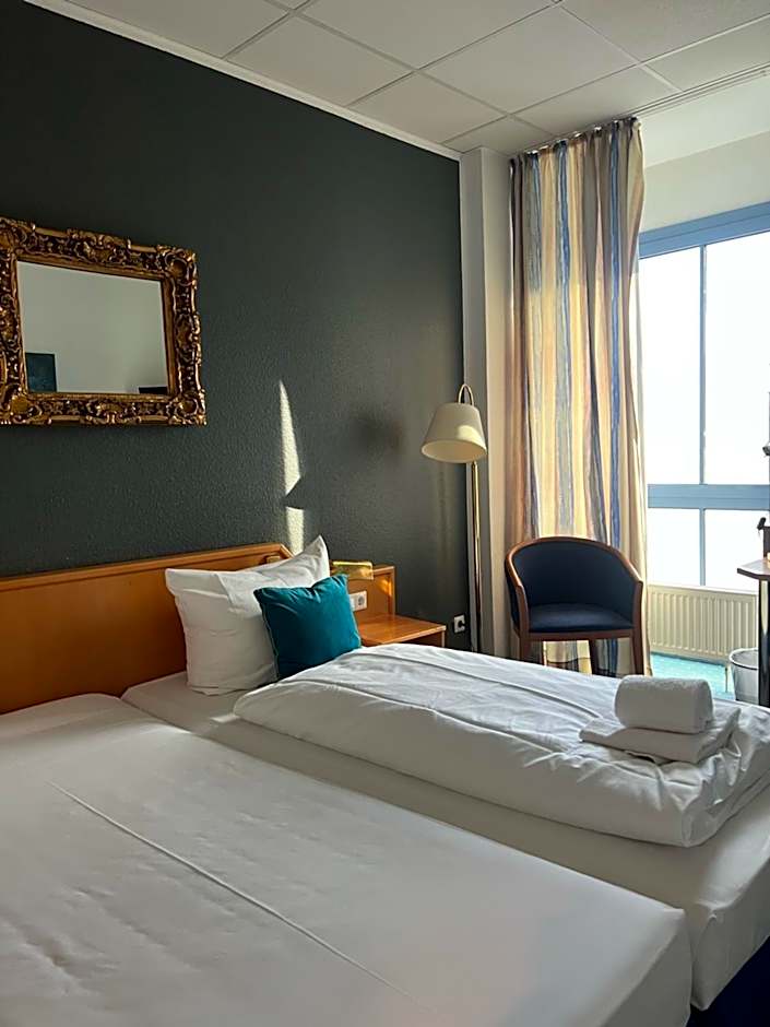 Stargaze Forum Hotel Dusseldorf-Hilden