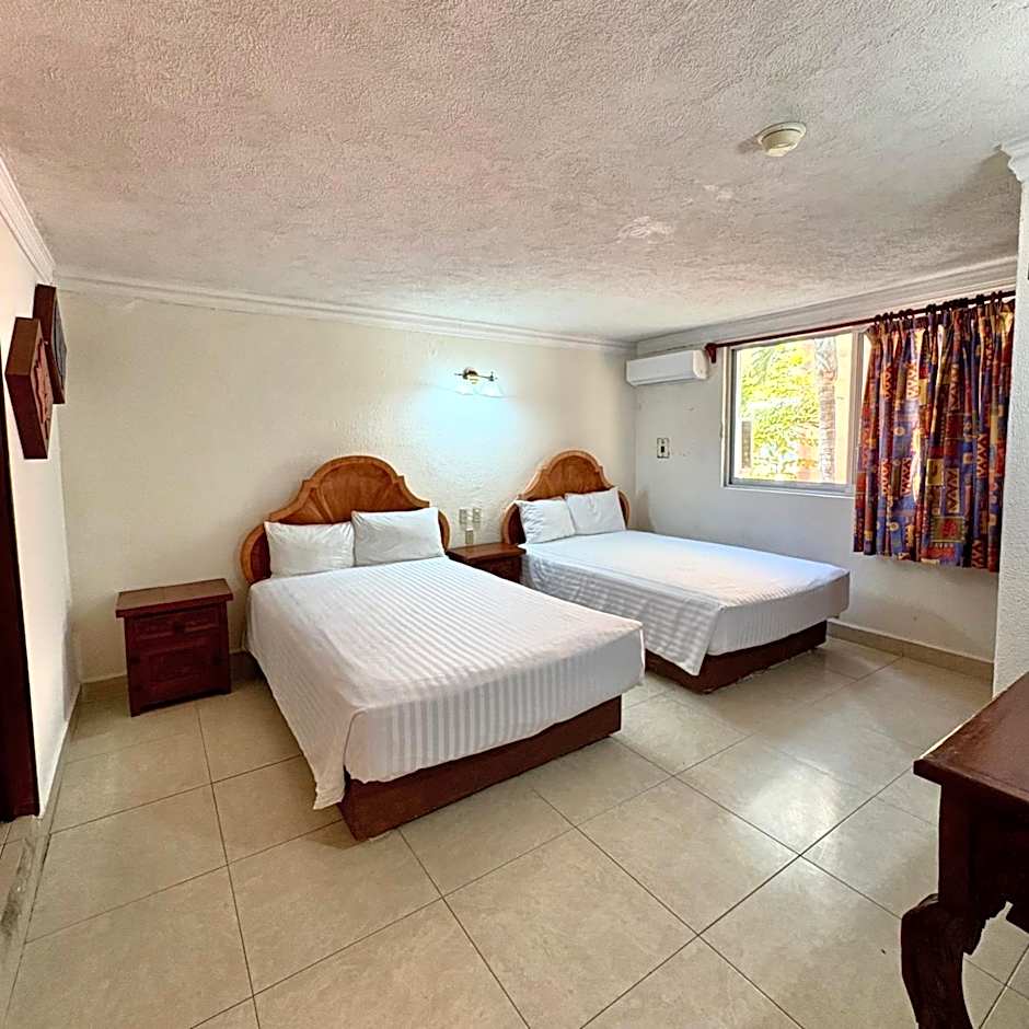 Suites Cancun Center