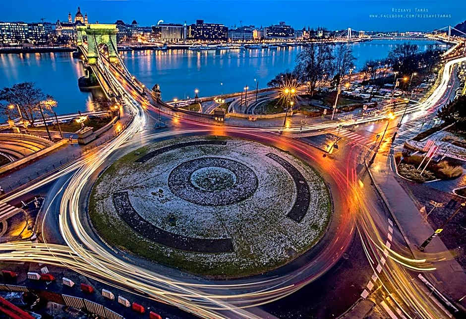 Bauhaus Astoria Hostel