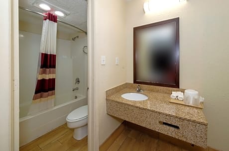 Standard King Non-Smoking