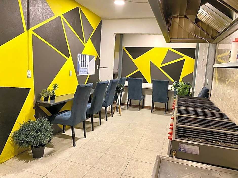 HOSTAL CONDESA