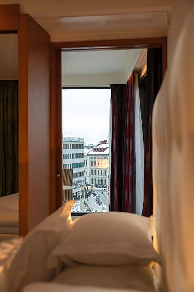 Avalon Hotel
