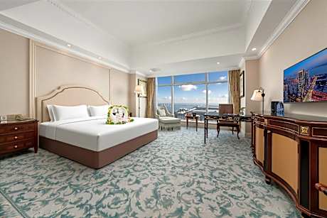 Deluxe Sea View King