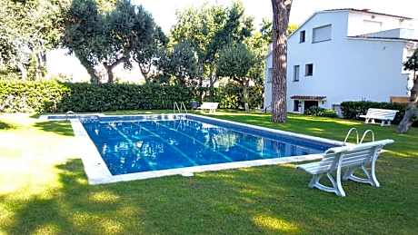 Villa Prat Xirlo