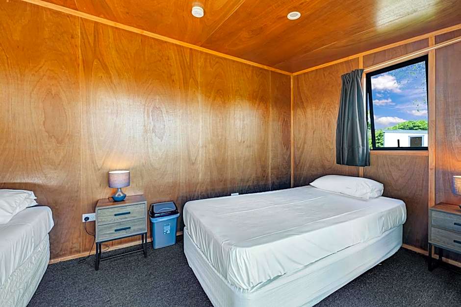 Waitangi Holiday Park
