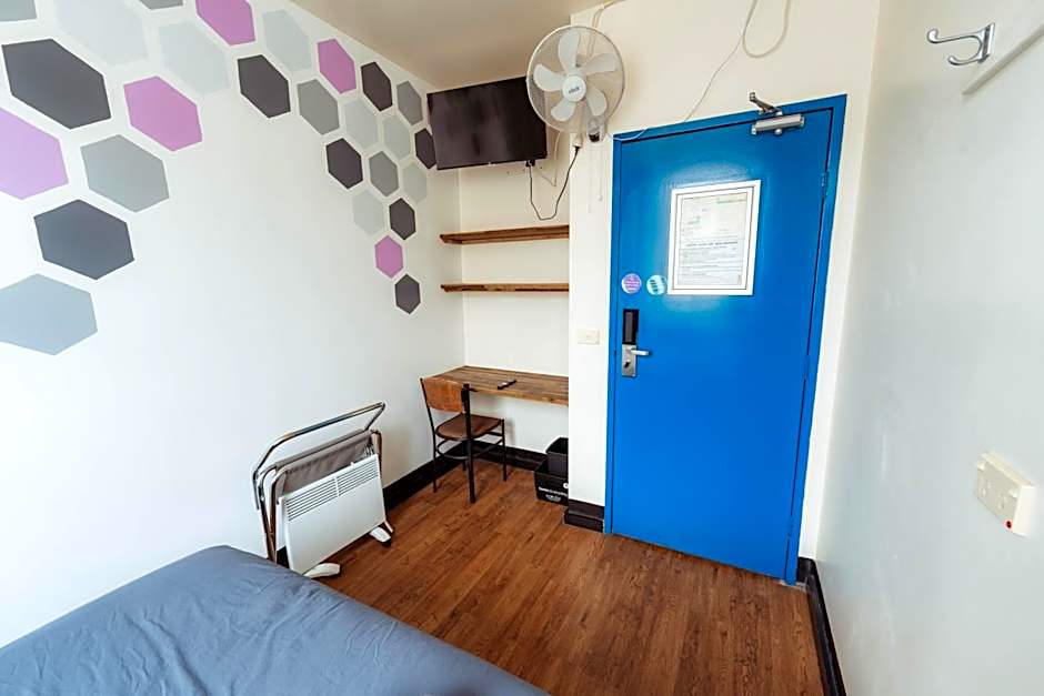 Flinders Backpackers