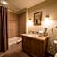The Lodge at Mountaineer Square, A Vail Resorts Property