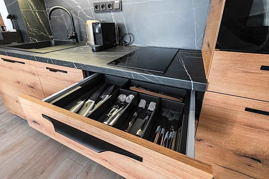 No 28 Rooms & Apartments