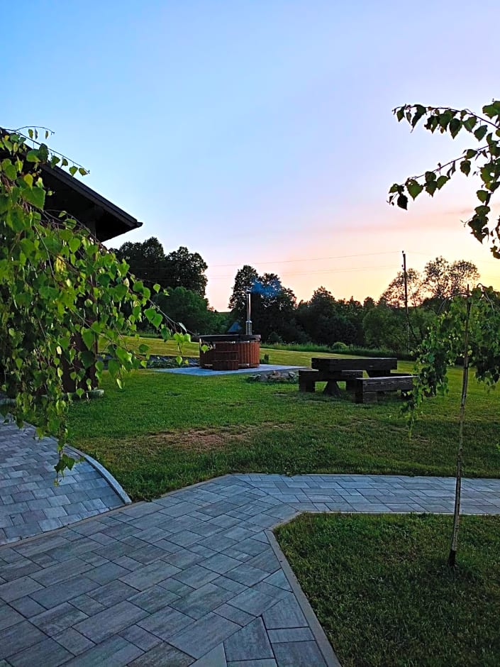 Brzozowy Zagajnik Bieszczady - Domki z Balia Ogrodowa