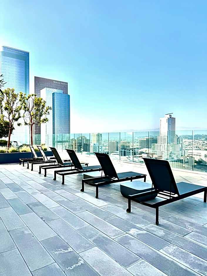 Crypto Arena Luxury Property