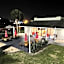 Cozy hotel with Super location near Disney