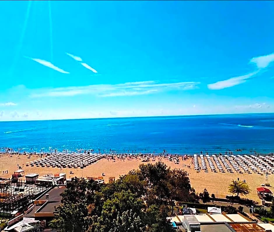 Hotel Shipka Beach