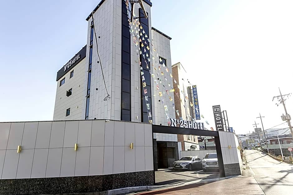 No.25 hotel  Gijangyeonhwari