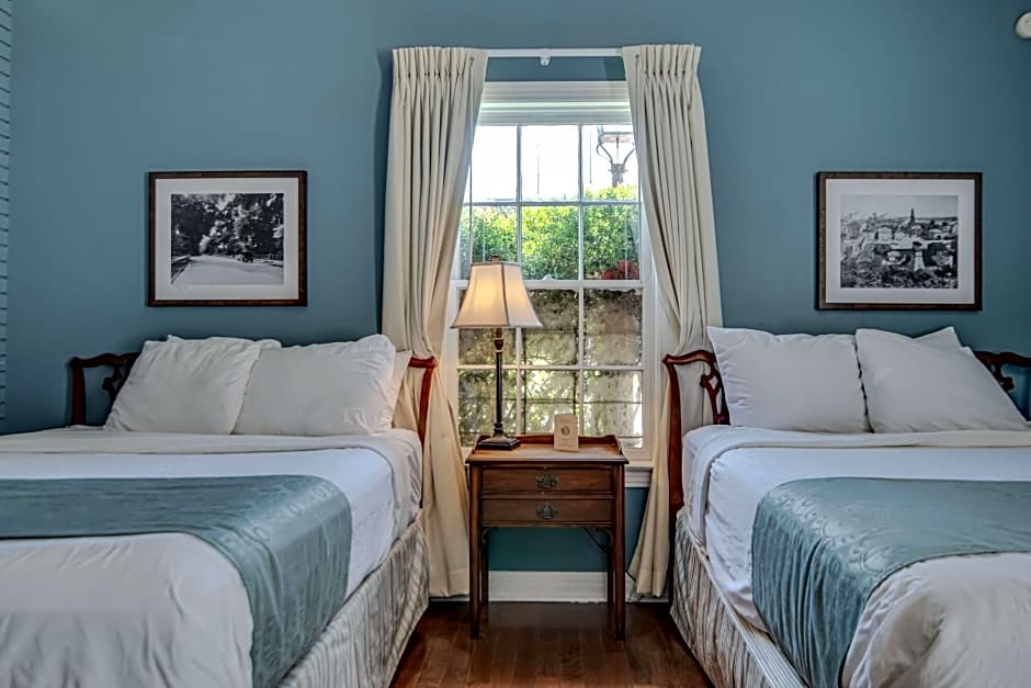 Malaga Inn