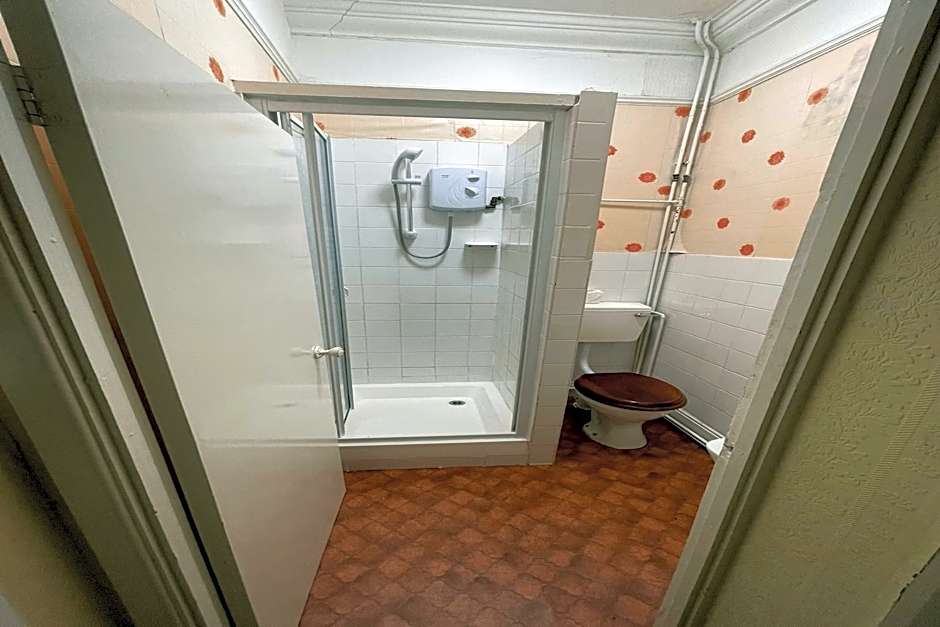 OYO Belvedere Guest House