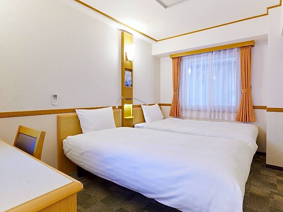 Toyoko Inn Osaka Sakai-Higashi-Eki