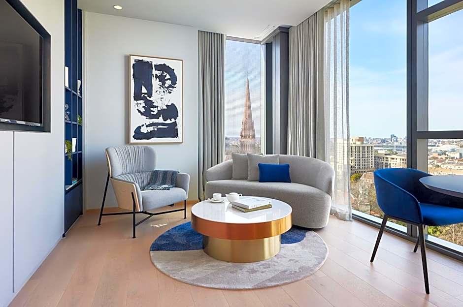 Lanson Place Parliament Gardens