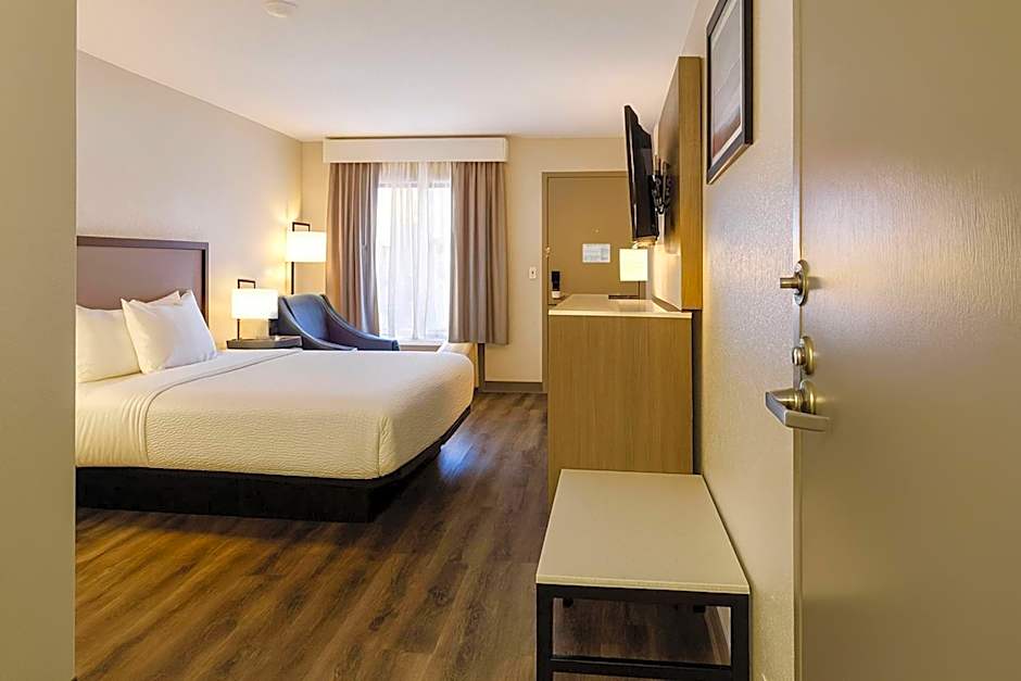 Baymont by Wyndham Fayetteville