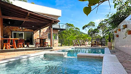 Paraíso Azul do Rosa - IMB004