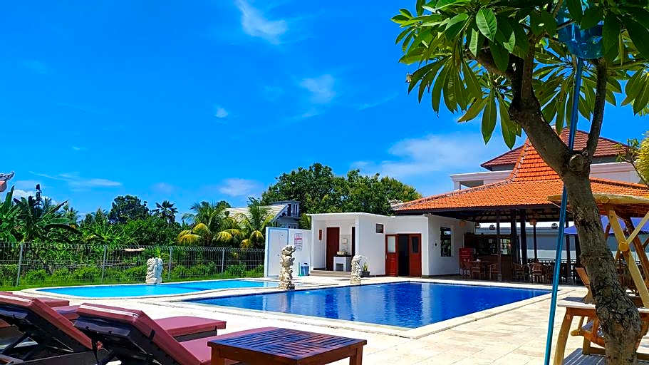 Puri Lovina Edhotel
