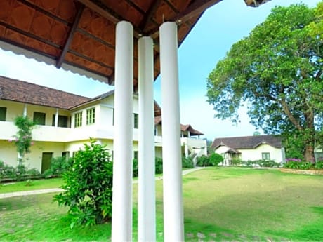 Springdale Heritage Resort