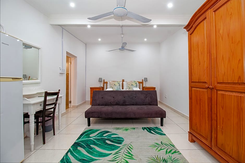 Sea-Rendipity Guesthouse