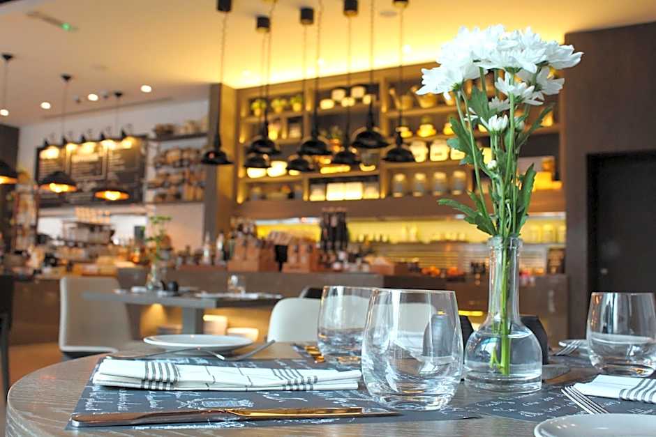 Al Maha Arjaan by Rotana