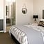Menlyn Apartment