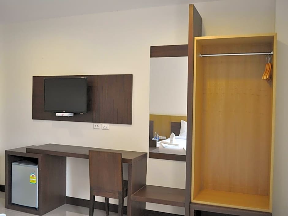 Photo 1 of 7 of Standard 2 Beds