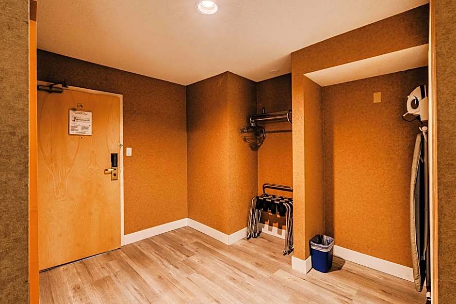 SureStay Plus by Best Western Coquitlam