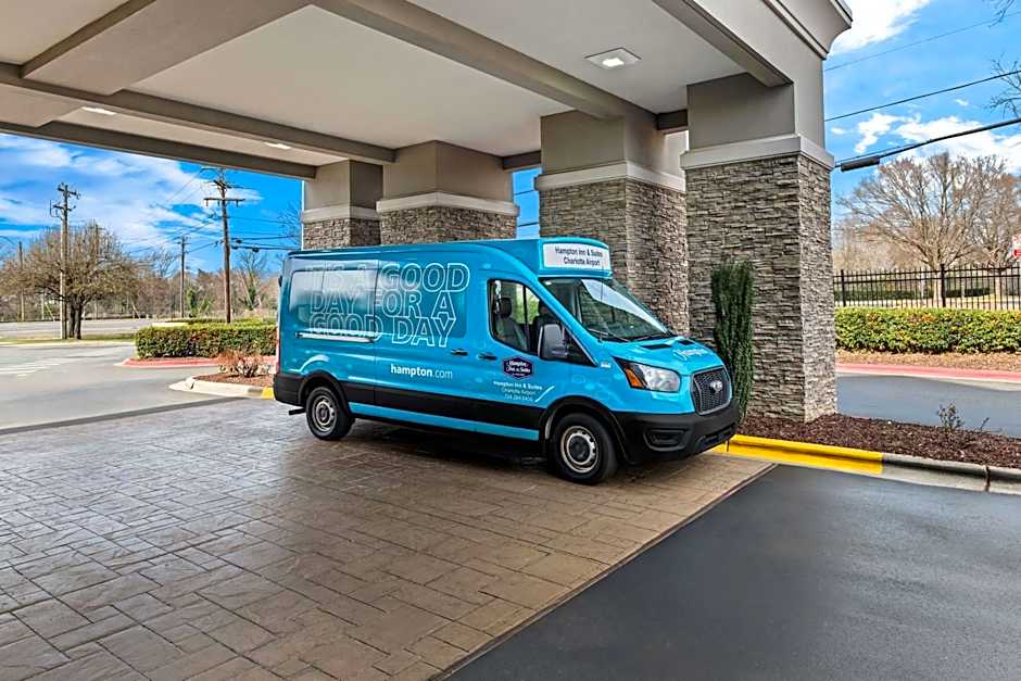 Hampton Inn By Hilton & Suites Charlotte-Airport