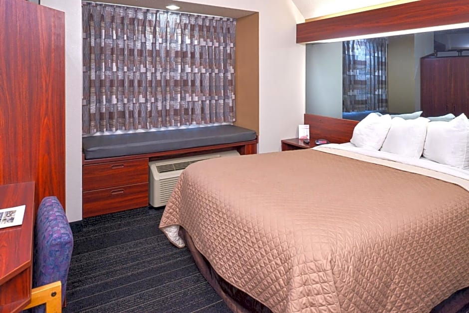 Americas Best Value Inn & Suites Maryville