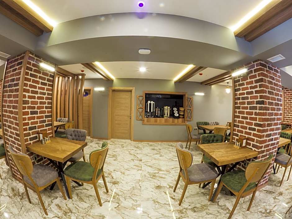 Elif Inan Otel