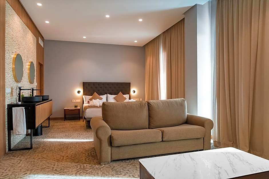 AJ Gran Alacant by SH Hoteles