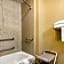 La Quinta Inn & Suites by Wyndham Boone University