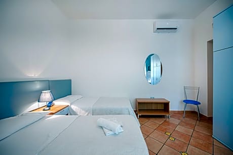Basic Triple Room