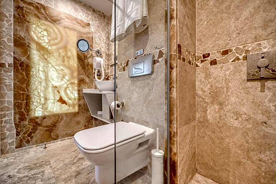 Peninsula Gardens Hotel