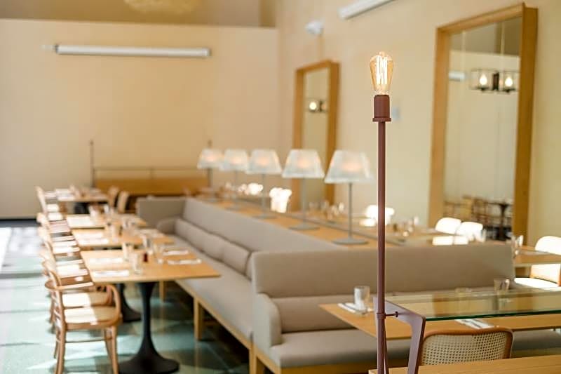 Amba Taipei Songshan