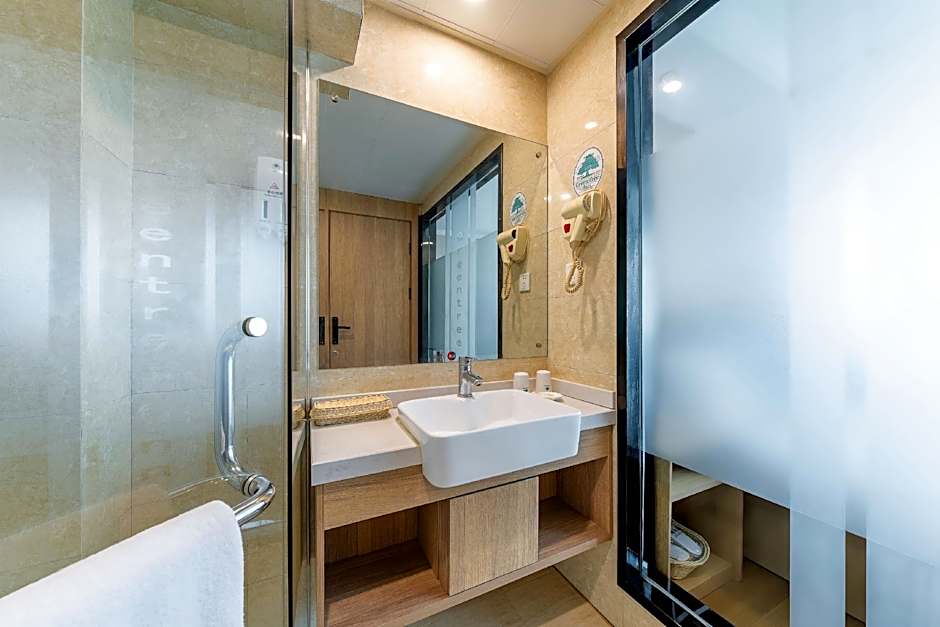 GreenTree Inn Nantong Stadium West Qingnian Road Business Hotel