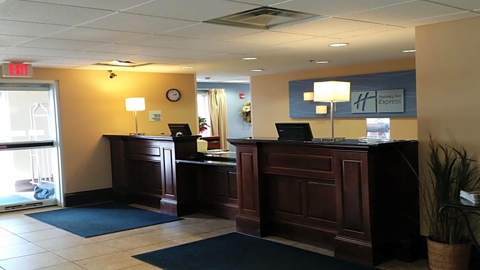 Holiday Inn Express & Suites New Buffalo, MI, an IHG Hotel