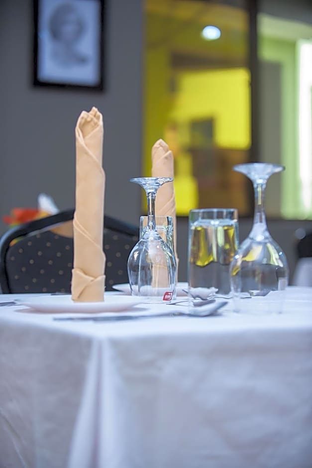 Arusha Giraffe Lodge