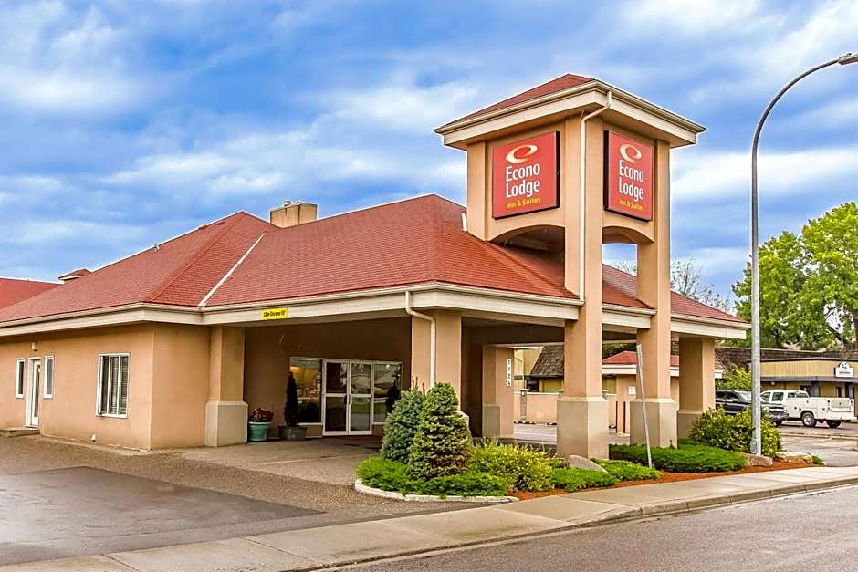 Econo Lodge And Suites