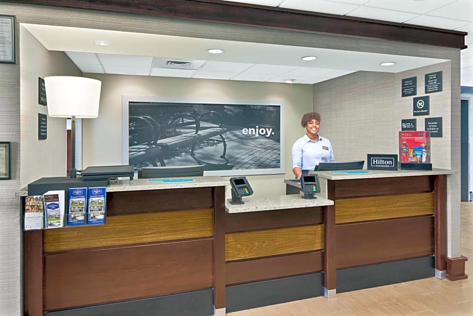 Hampton Inn By Hilton Atlanta-Town Center/Kennesaw