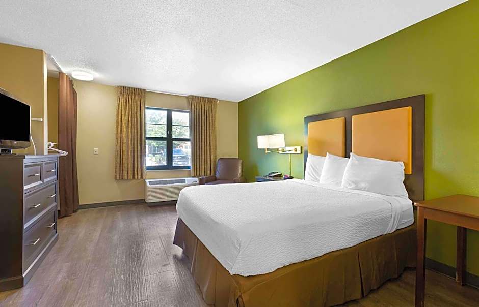 Extended Stay America Select Suites - Chesapeake - Churchland Blvd.