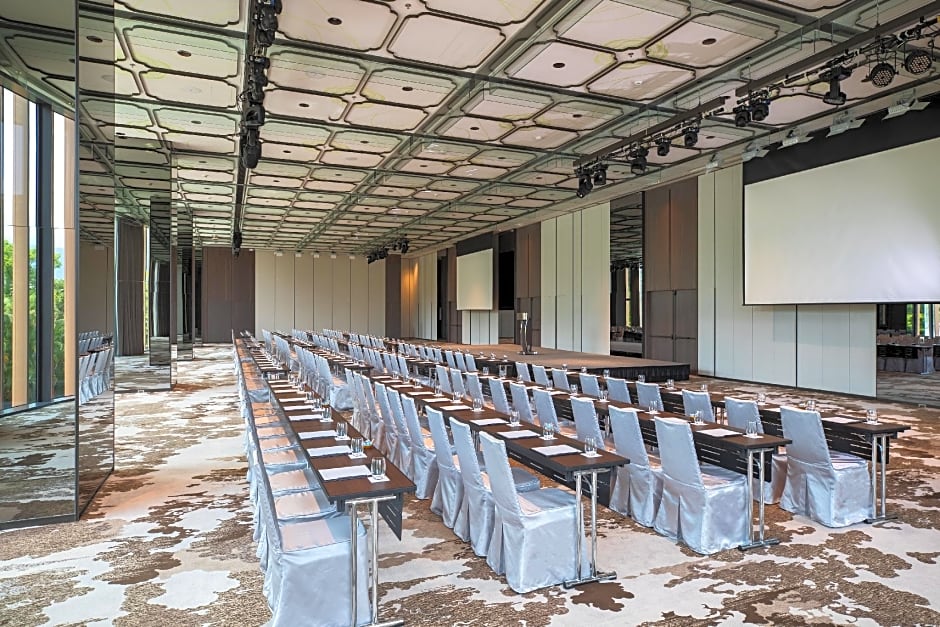 Renaissance by Marriott Taipei Shihlin Hotel