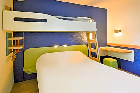 Standard Double Room with Bunk Bed