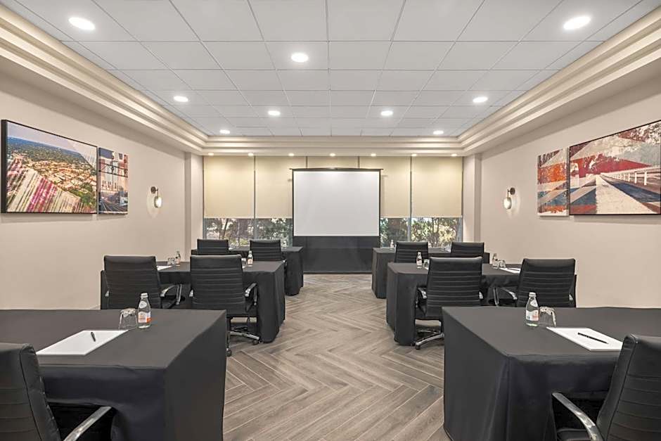 Hampton Inn & Suites Downers Grove Chicago